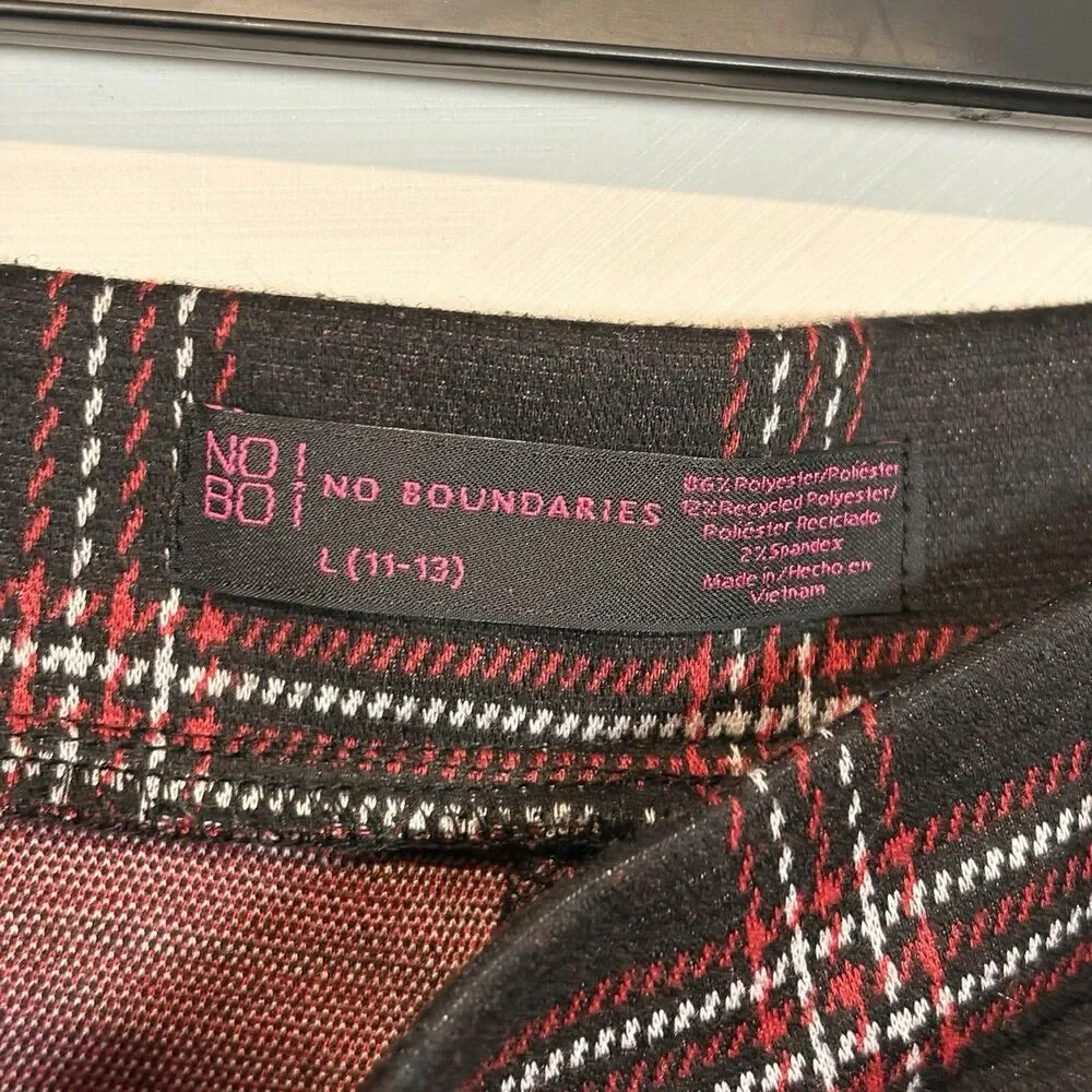 No Boundaries Size L Plaid Flare Leg Pull On Pants Legging Check Grunge Academia - Picture 3 of 8